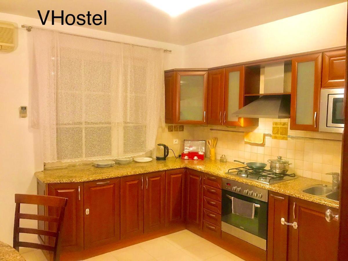 V Hostel Варшава Екстер'єр фото